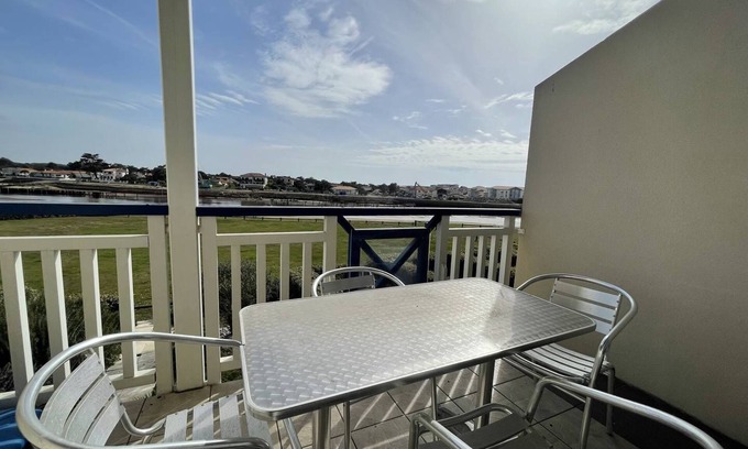 Mimizan-Plage Apartment | Apartment with a view of the stream for 4 people - Mimizan plage