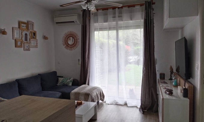 Poggio-Mezzana Apartment | Apartment with pool and beach 100 m