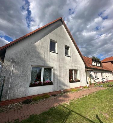 Lalendorf Apartment | Apartmenthaus Iris&Jasmin