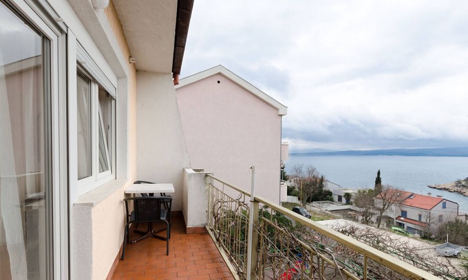 Klanfari Apartment | Apartments and Room Mirjana (86871-A1) - Dramalj (Crikvenica)