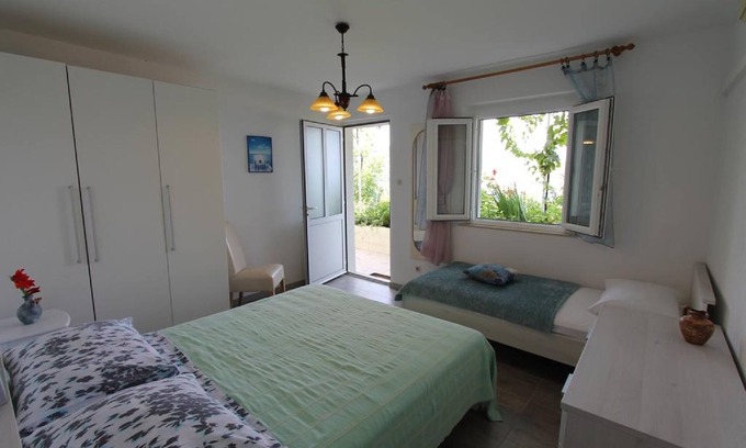 Lopud Island House | Apartments Cervelin - Triple Room with Sea View