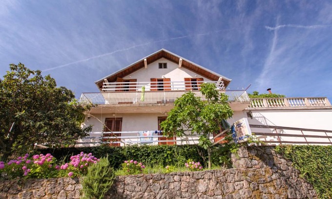 Molunat House | Apartments Fisherman