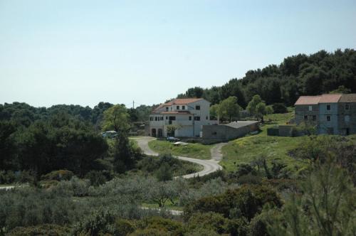 Stiniva Apartment | Apartments Kordić