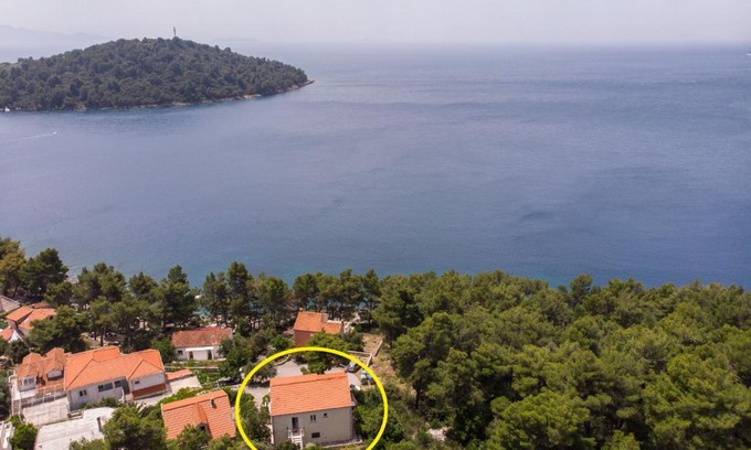 Brna Apartment | Apartments Marjan