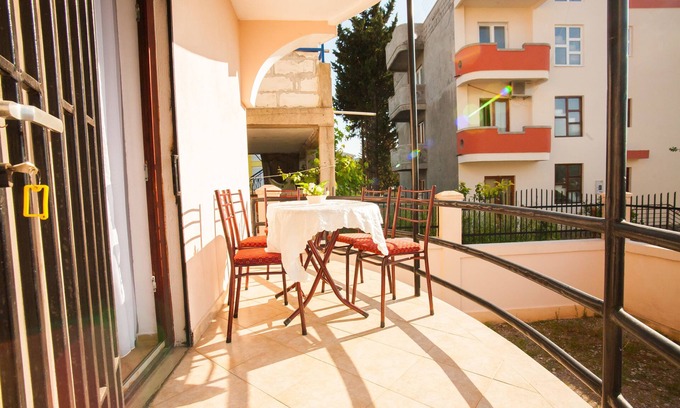 Dobra Voda Apartment | Apartments Taida