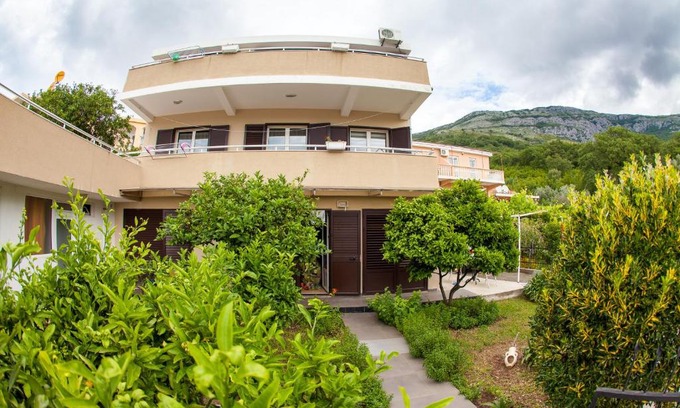Kaluđerac Apartment | Apartments Vila Masha