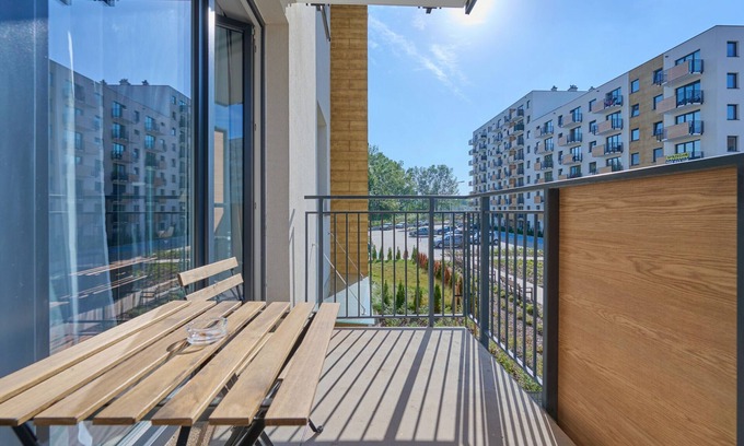 Nowe Miasto Apartment | Apartments Wagrowska 12H by Renters