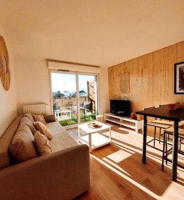 Ares Apartment | Appart chaleureux proche bassin