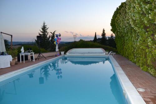 Montespertoli Apartment | Appartamento con piscina e tennis
