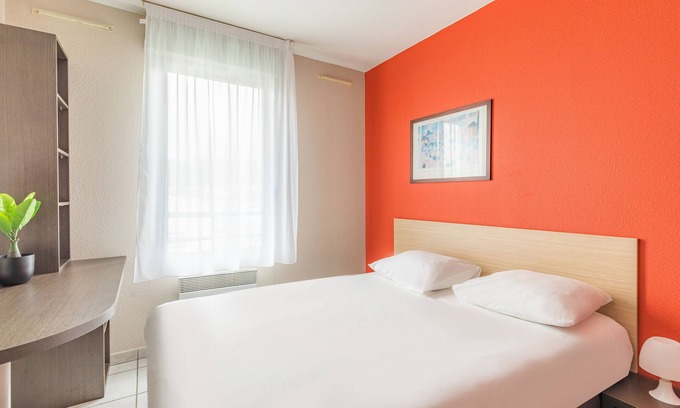 9th Arrondissement Apartment | Appart’City Classic Lyon Vaise St Cyr