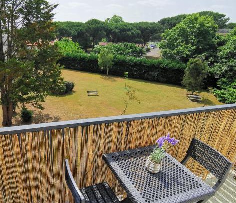 Biscarrosse Apartment | Appartement Biscarrosse - Centre-ville, terrasse, au calme - agréable, tout confort - 4pers