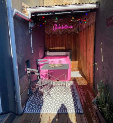 Waldeck-Sully Apartment | Appartement cosy à Nantes avec terrasse