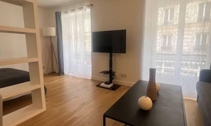 Quartier de la Goutte-d'Or Apartment | Appartement Cosy a Montmartre