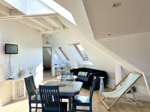 Etel Apartment | Appartement de charme à Étel, vue mer, 2 chambres - FR-1-479-220