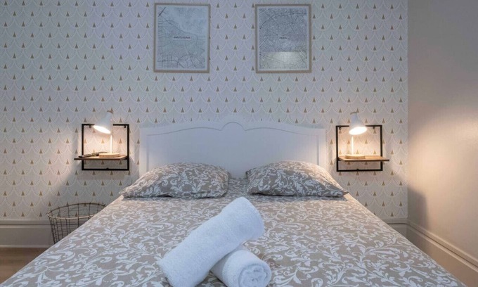 Gannat Apartment | Appartement design en centre-ville parking gratuit