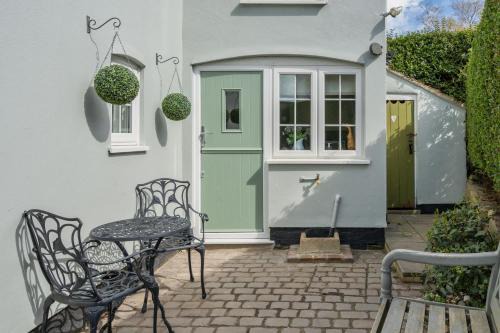 Winterton-on-Sea House | April Cottage by Winterton Cottages