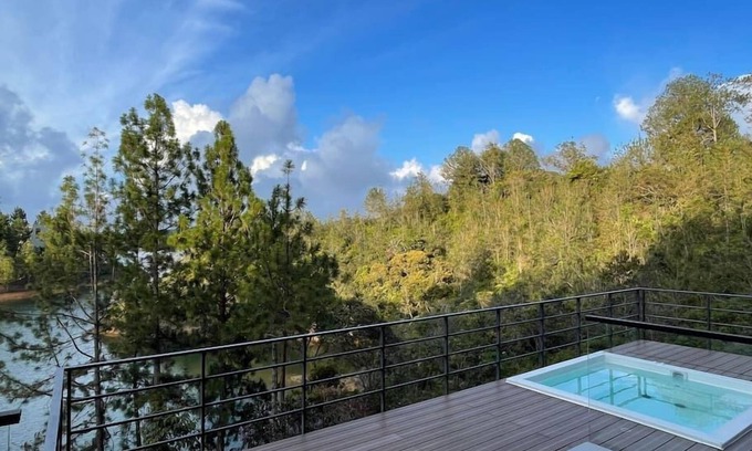 Guatape Villa | Aqua Guatapé - Lakeside Luxury Villa