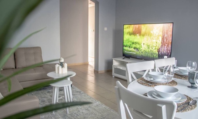 Arabian Ranches Villa | Arabian Ranches 2 BHK Villa With Private Garden