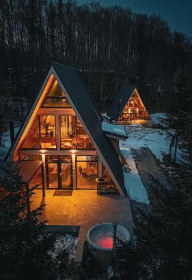 Avrig Ski Chalet | Arboreal Retreat