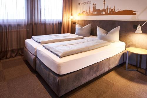 Munchen District Hotel | ARRIVEL Hotel Kirchheim - bisher Novitel