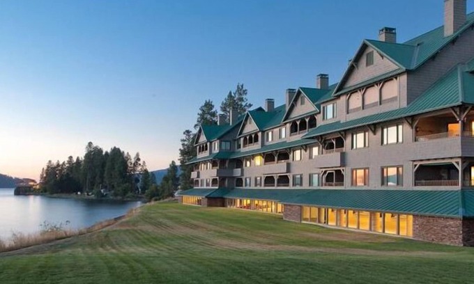 Coeur d'Alene Resort | Arrow Point Resort 3bdr