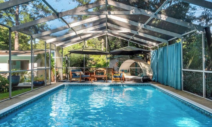 Tallahassee House | Artsy Oasis w Pool, Tree House, Cottage, Pet -YES