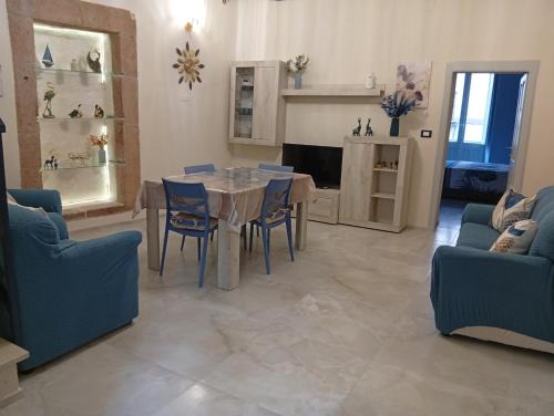 Paliano House | Astrolicamus