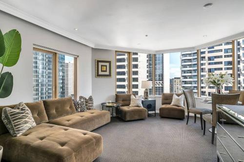 The Rocks Apartment | At Home with Sydney Harbour Bridge and Opera House