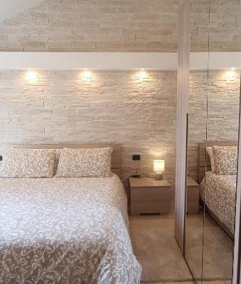 Intra Apartment | Attico VistaLago - Centro città Verbania