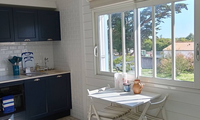 La Bree-les-Bains Apartment | Atypical studio with large patio and garden, quiet location 400m from the beach
