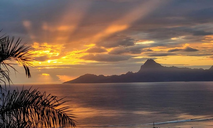 Punaauia Bed & Breakfast | AU SOLEIL COUCHANT