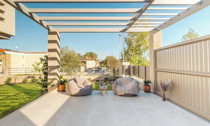 Olympiada Apartment | Aura Luxury Suites - Olympiada Sunny Suite