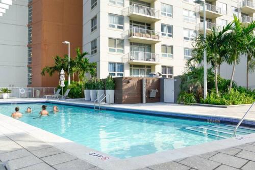 Midtown Apartment | Awesome Apt With Pool in Midtown Miami
