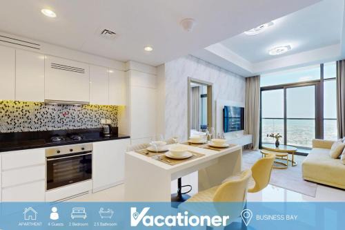 Sheikh Zayed Road Apartment | Aykon City - Upgraded Two Bedroom with City Views