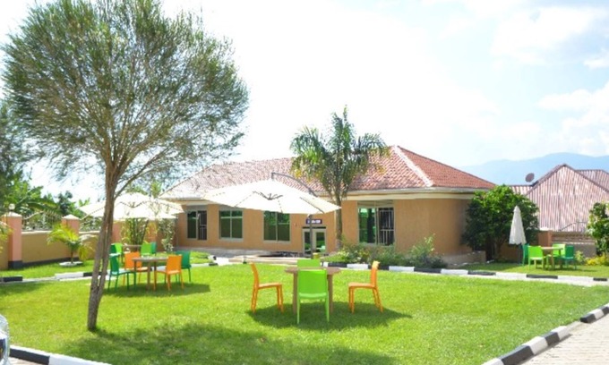 Fort Portal Hotel | Azimut Hotel