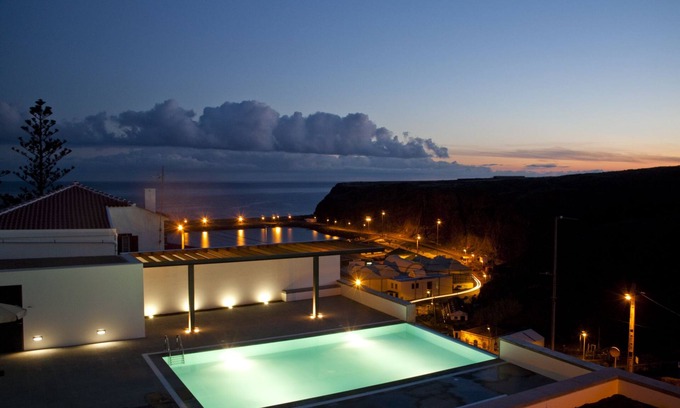 Vila do Porto Hostel | Azores Youth Hostels - Santa Maria