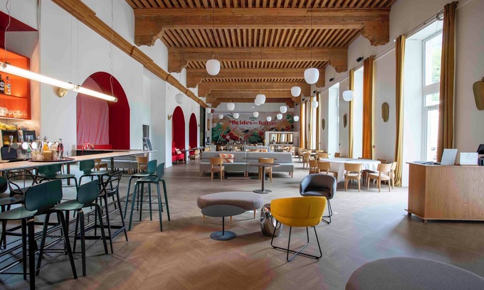 Brides-les-Bains Hotel | B&B HOME Brides-Les-Bains Les 3 Vallées