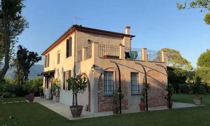 Marina di Pietrasanta Bed & Breakfast | B&B La Limonaia