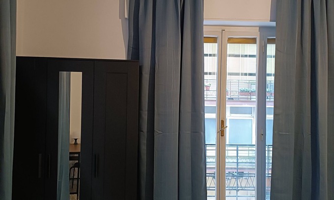 Fuorigrotta House | B&B Napoli Fuorigrotta