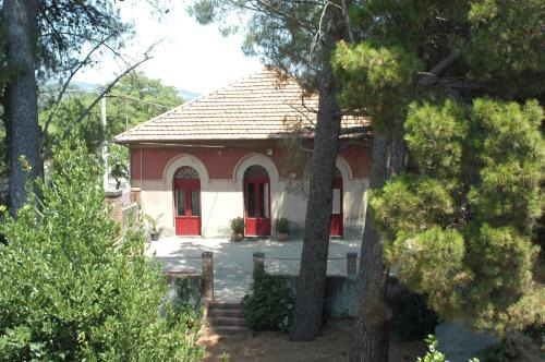 Zafferana Etnea Bed & Breakfast | B&B Sotto i Pini