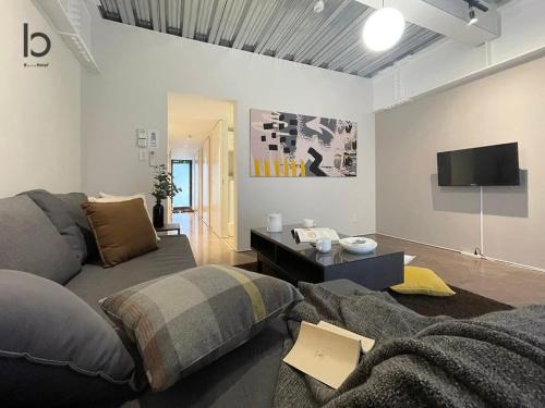 Hiroshima City Centre Apartment | b hotel Komachi - BREAKFAST Included - Central Stay