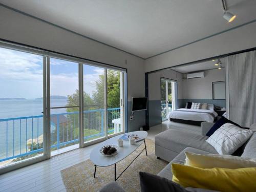 Suooshima House | b local AO house - 1 BR House with Ocean View Few min walk to the beach