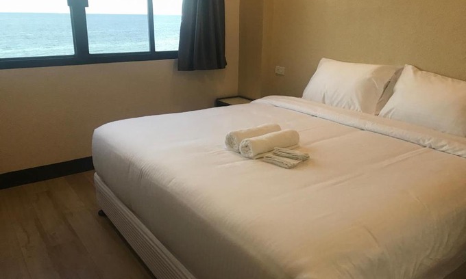 Oslob House | Babylon Oslob Coast Guesthouse