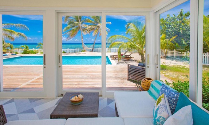North Side House | Babylon Reef - North Side Villa with Private Pool & Backyard Snorkeling