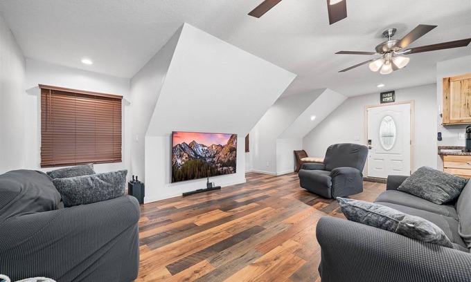 Crossville - Harriman House | Backwoods Bungalow