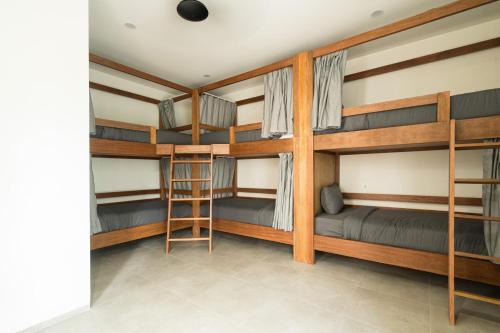 Jimbaran Hotel | Bala Dorm 1 - Uluwatu by Yolla Hospitality