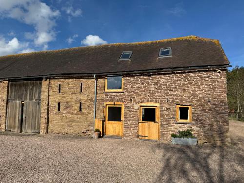 Leominster House | Barn Cottage