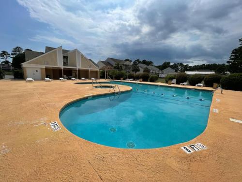 Little River Apartment | Bay Tree Great 1BR condo in Little River