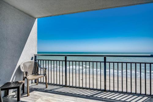 Downtown Myrtle Beach House | Bay View Resort 1004A