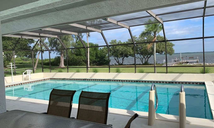 Whitney Beach House | Bayfront Longboat Key House with Pool and 3 min walk to the beach